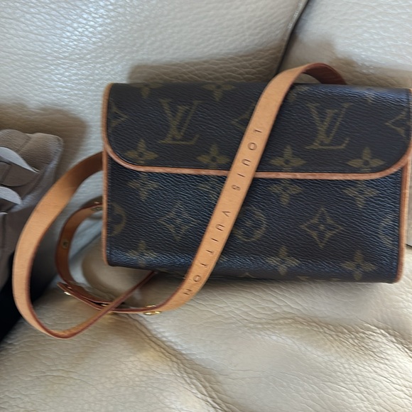 💯% LV Belt bag Fanny pack monogram - Picture 1 of 13